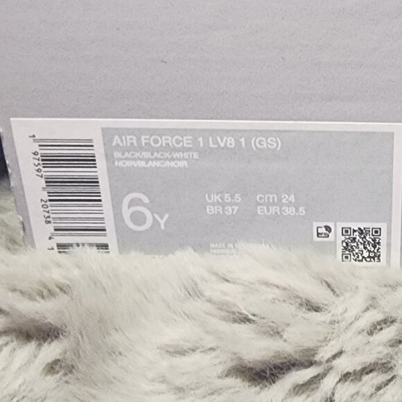 *NEW* Nike Air Force 1's Youth 6 - Picture 10 of 10